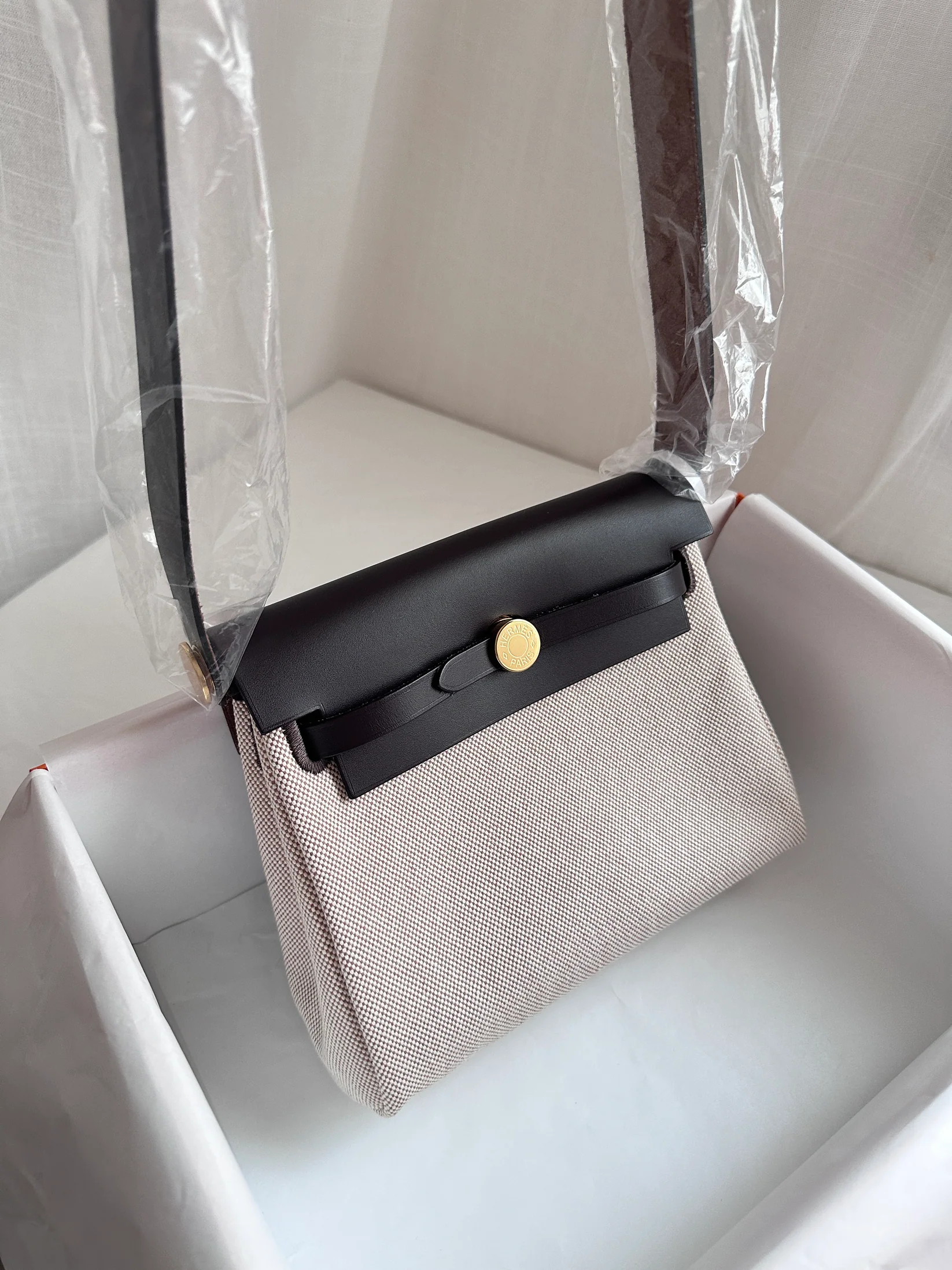 Hermes Mini Herbag Ecru/Beige/Ebene GHW — authenticated Hermès Mini Herbag 20 on WearIt
